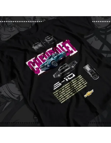 Camiseta con diseños de coches deportivos: estilo y pasión para fans del motor