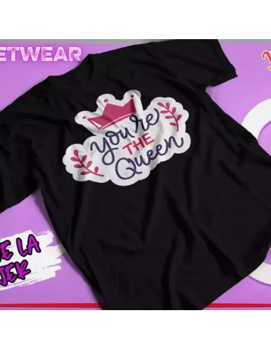 Camiseta especial para el Día de la Mujer con frases feministas inspiradoras.