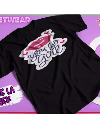 Camiseta especial para el Día de la Mujer con frases feministas inspiradoras.