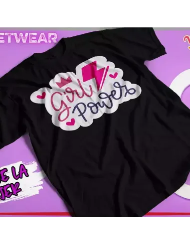 Camiseta especial para el Día de la Mujer con frases feministas inspiradoras.