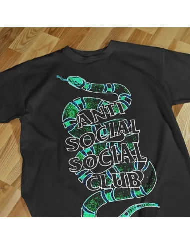 Camiseta Antisocial - Para los que prefieren su propio espacio.