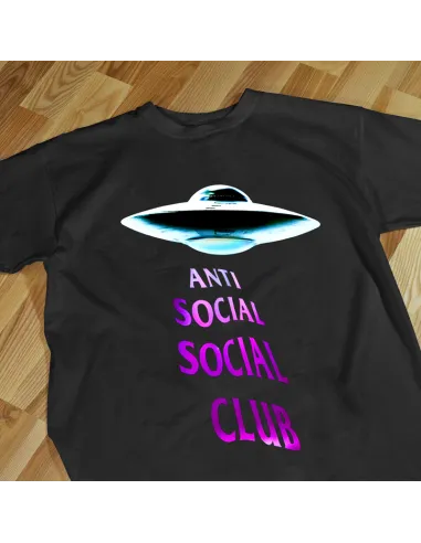 Camiseta Antisocial - Para los que prefieren su propio espacio.
