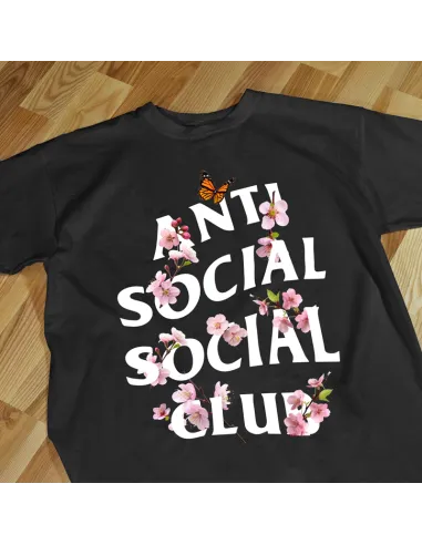 Camiseta Antisocial - Para los que prefieren su propio espacio.