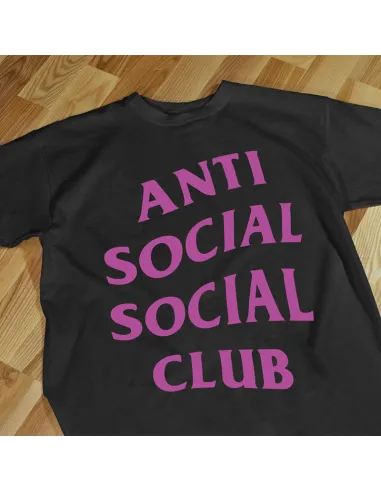 Camiseta Antisocial - Para los que prefieren su propio espacio.