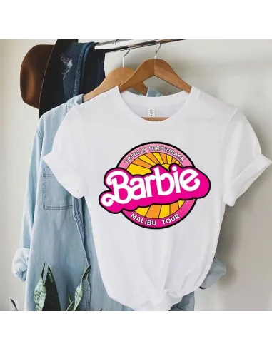 Camiseta Barbie Pink - Moda y comodidad en un solo diseño.