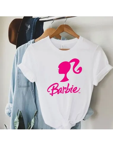 Camiseta Barbie Pink - Moda y comodidad en un solo diseño.