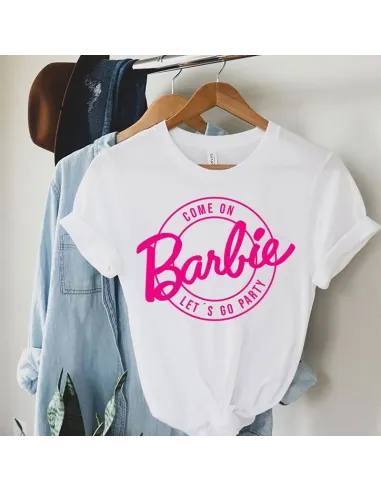 Camiseta Barbie Pink - Moda y comodidad en un solo diseño.