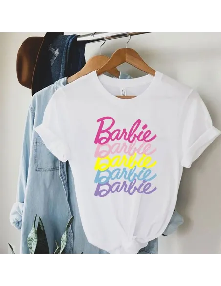 Camiseta Barbie Pink - Moda y comodidad en un solo diseño.