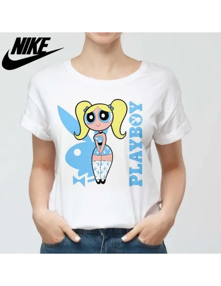 Camiseta Playboy para mujer - Icono de moda urbana.