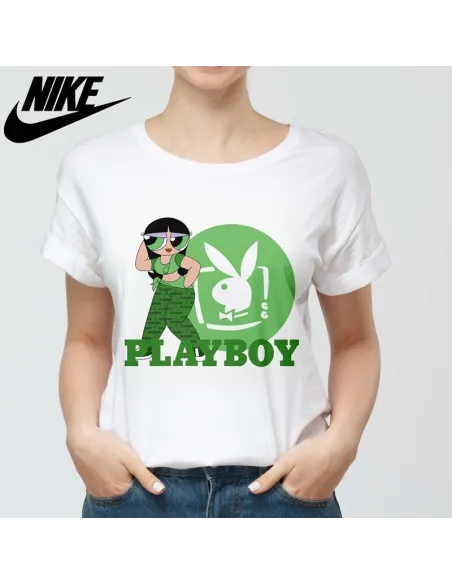 Camiseta Playboy para mujer - Icono de moda urbana.