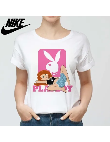 Camiseta Playboy para mujer - Icono de moda urbana.