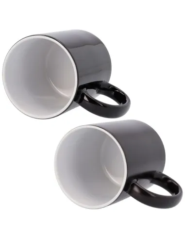 A simple vista parece una taza negra, pero… ¡tiene una sorpresa oculta!