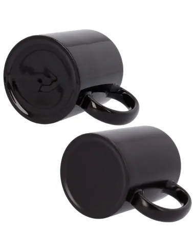 A simple vista parece una taza negra, pero… ¡tiene una sorpresa oculta!