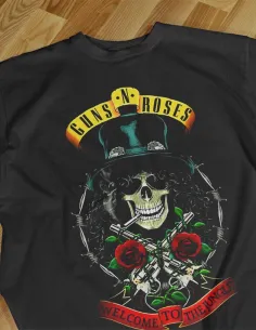 Camiseta negra Guns N' Roses Welcome To The Jungle estampada
