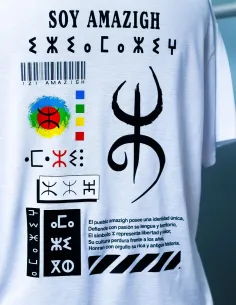 Camiseta Soy Amazigh con logo YAZ bordado (frontal) 2